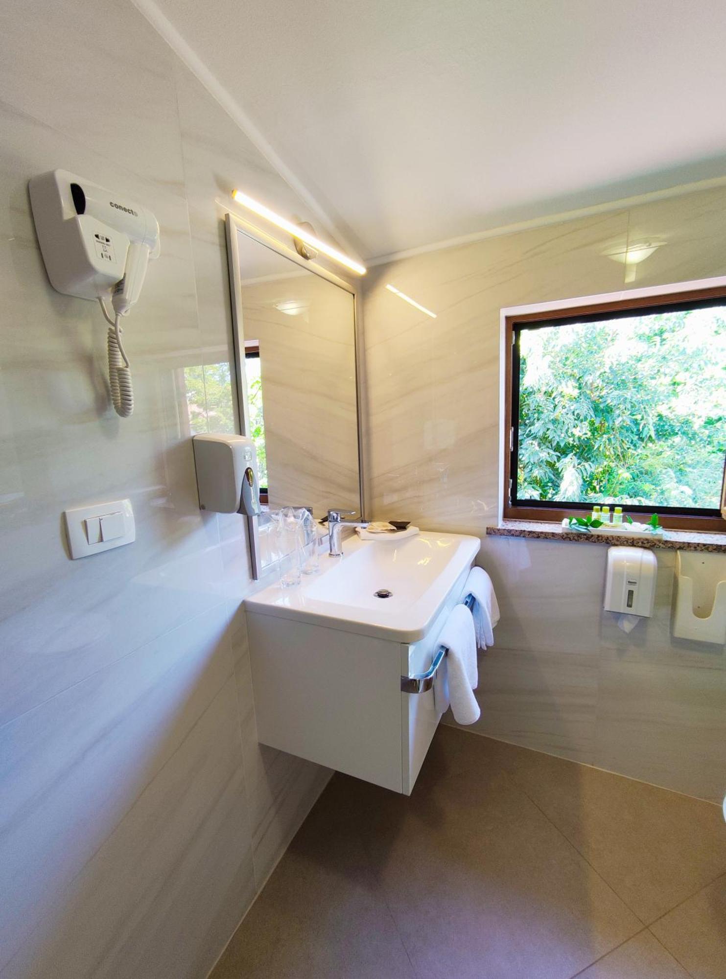 Boutique Hotel Santa Maria Novigrad Istria Exterior foto