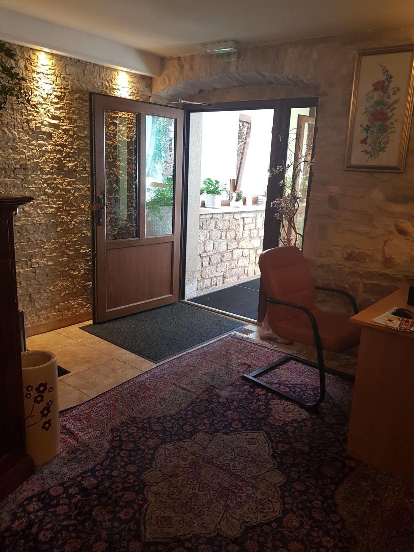 Boutique Hotel Santa Maria Novigrad Istria Exterior foto