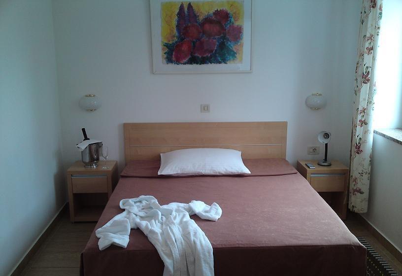 Boutique Hotel Santa Maria Novigrad Istria Habitación foto